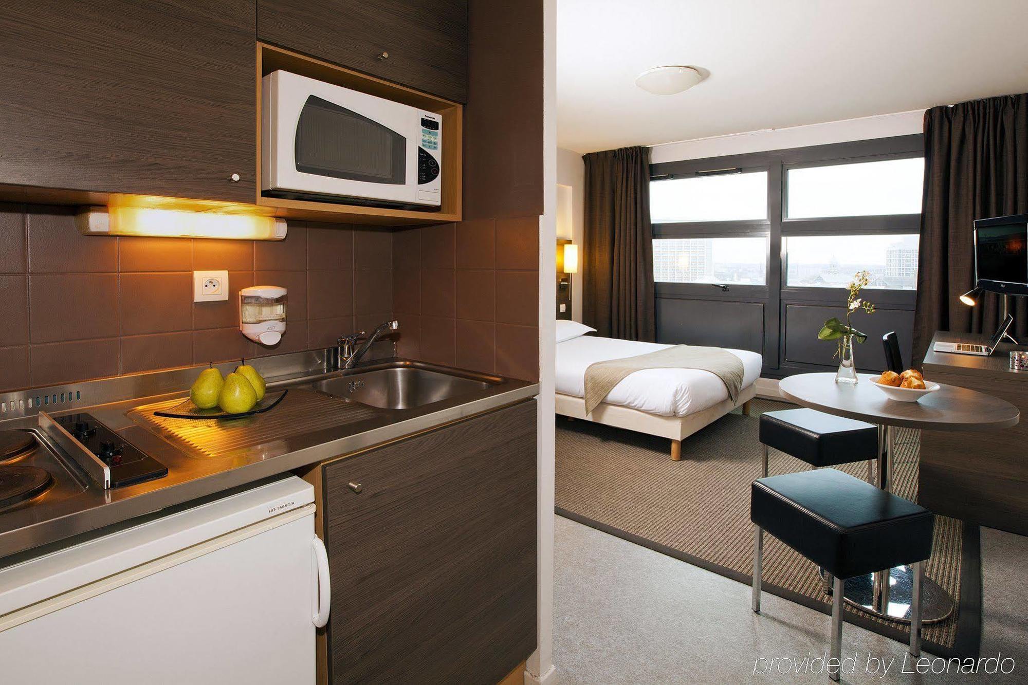 Sejours & Affaires Lille Europe Aparthotel Exterior photo